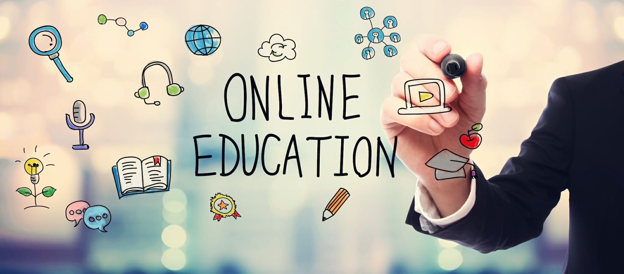 How to Excel on Online Course: 10 Tips for Online Students