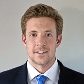 Brett Hannigan, Investment banking analyst review