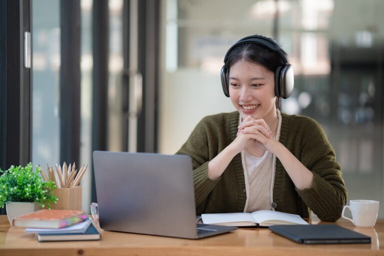 BEST ESG COURSES AND CERTIFICATIONS visual data 3