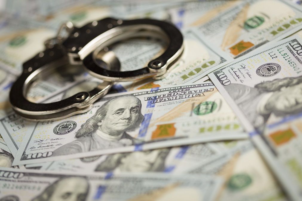 What Are Golden Handcuffs At Latasha Mullins Blog
