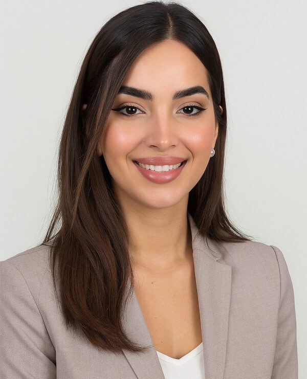 lilia bekheda headshot